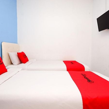 Hotel O Semarang Near Kota Lama Semarang Formerly Kamarkoe Residence Coo Property Esterno foto