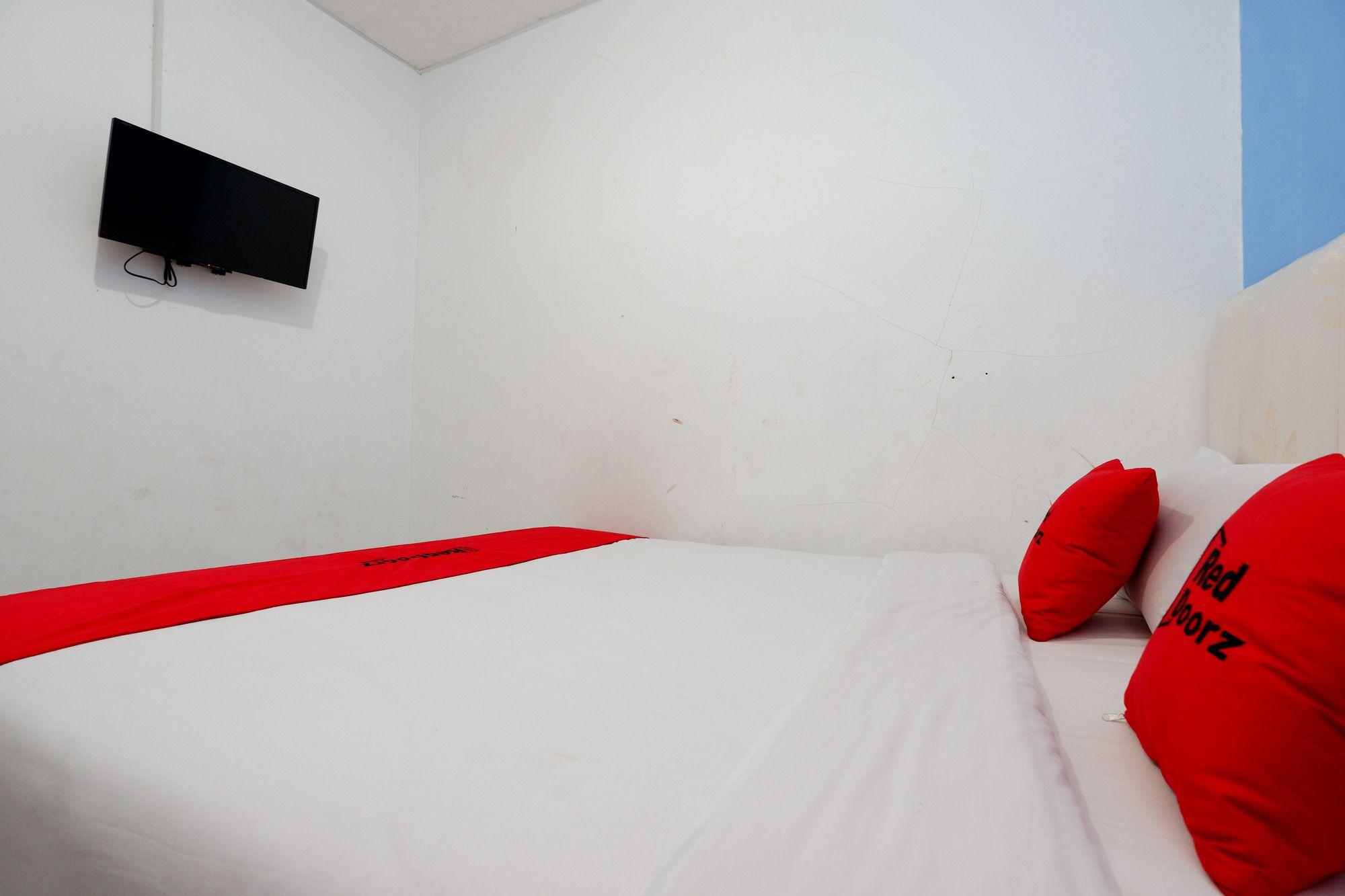 Hotel O Semarang Near Kota Lama Semarang Formerly Kamarkoe Residence Coo Property Esterno foto