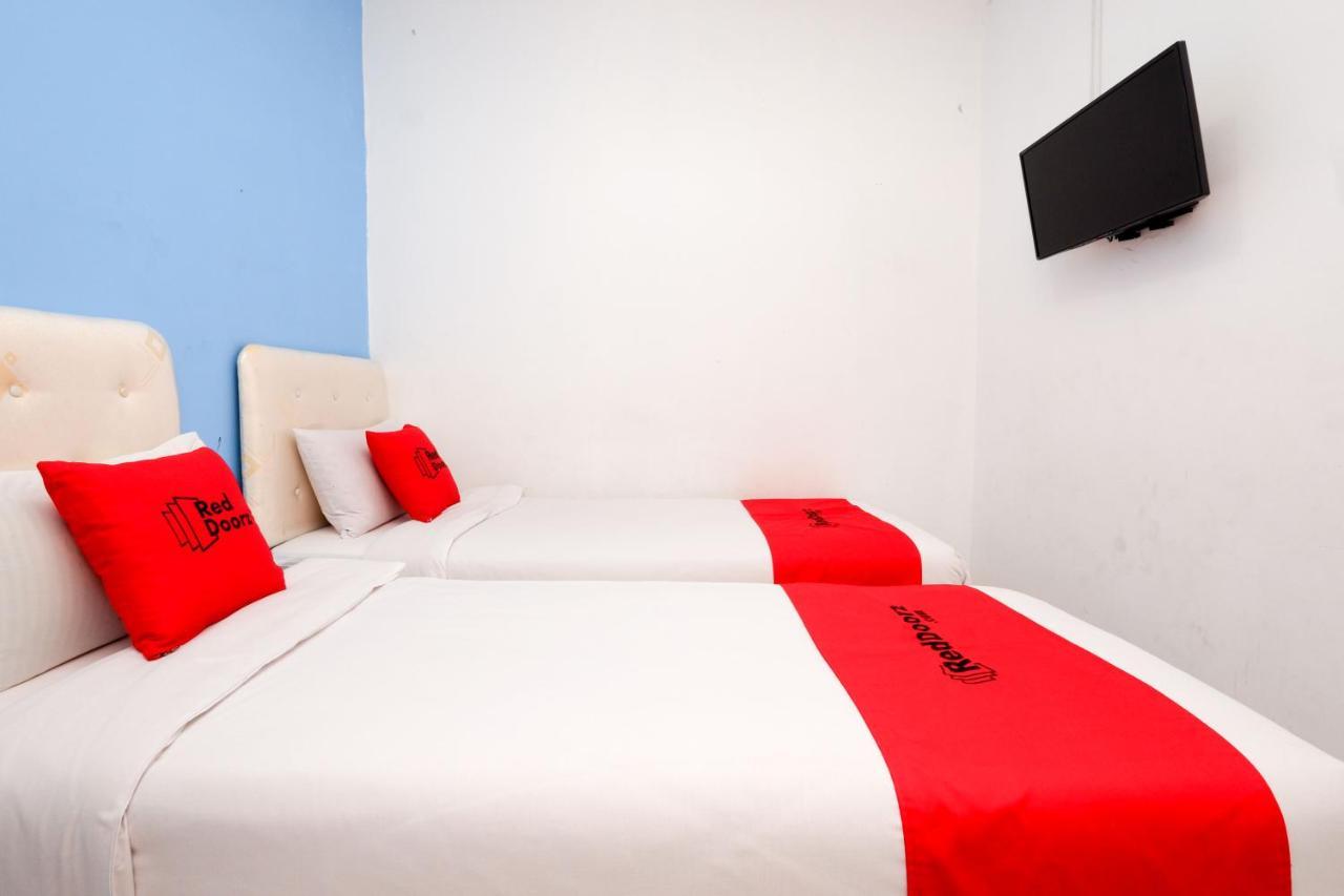 Hotel O Semarang Near Kota Lama Semarang Formerly Kamarkoe Residence Coo Property Esterno foto